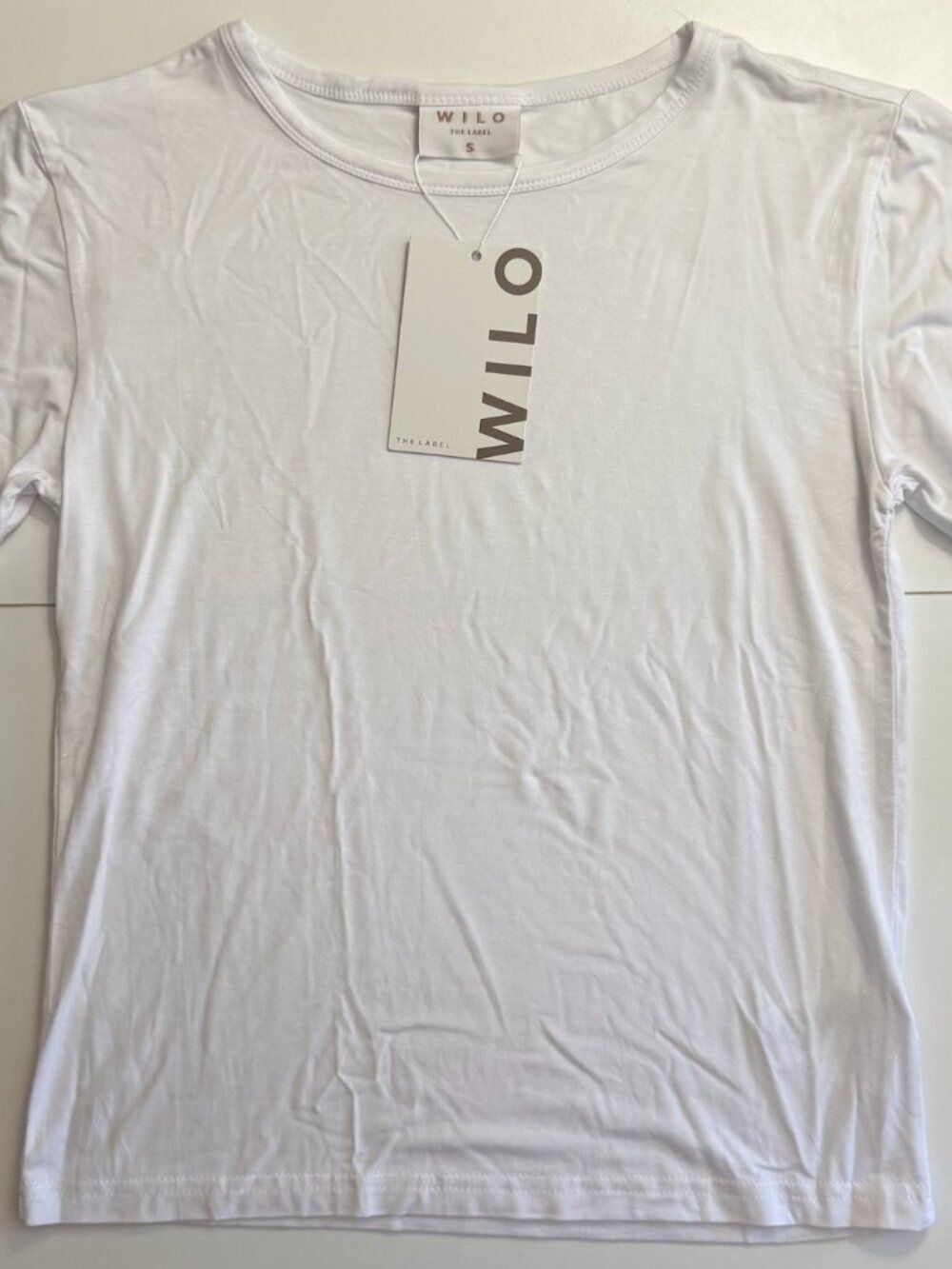Wilo The Label Baby Tee White Small NWT Fitted Cropped Casual Athleisure Top